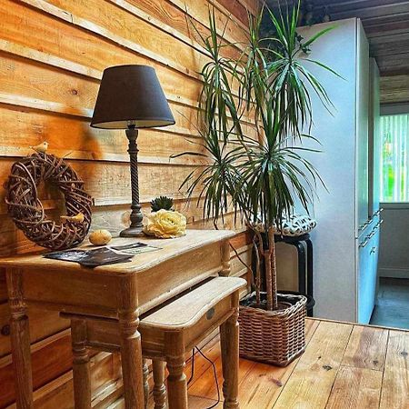 Villa Le P'Tit Nid : Mini Loft Pour 2 A 4 Personnes Tellin Exterior foto
