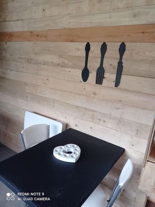 Villa Le P'Tit Nid : Mini Loft Pour 2 A 4 Personnes Tellin Exterior foto