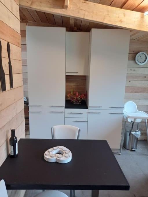 Villa Le P'Tit Nid : Mini Loft Pour 2 A 4 Personnes Tellin Exterior foto